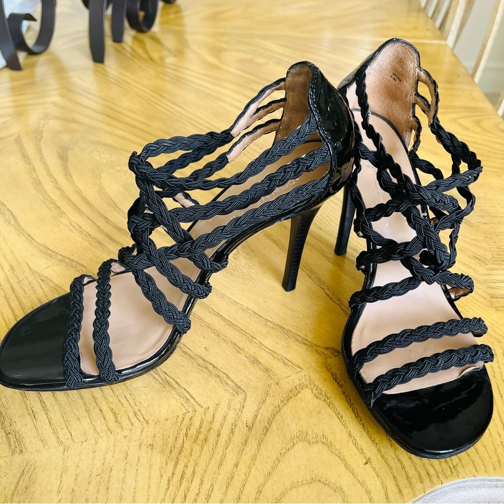Donald J. Pliner Maura Sandals